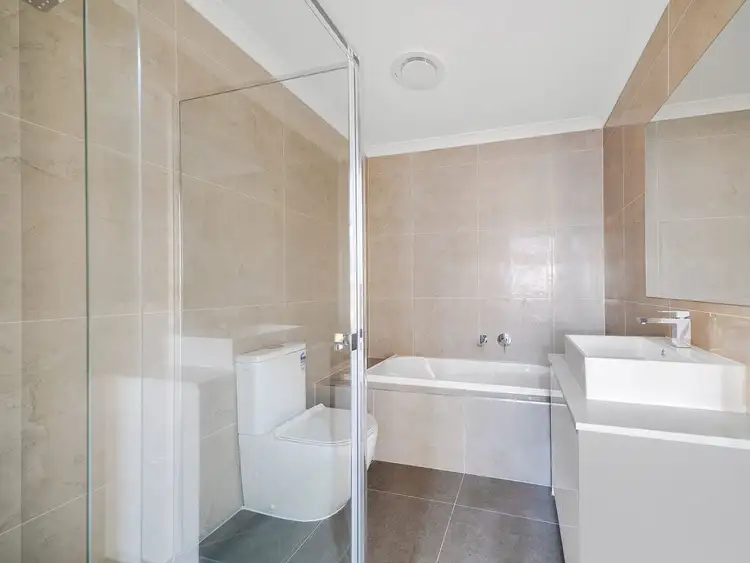 Fifth view of Homely townhouse listing, 19 Enoch Walk, Wollert VIC 3750