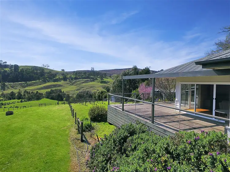 156 Griggs Road, Hallston VIC 3953