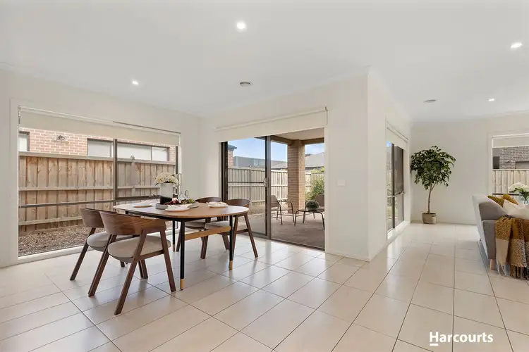 Fourth view of Homely house listing, 15 Caleana Court, Cranbourne North VIC 3977