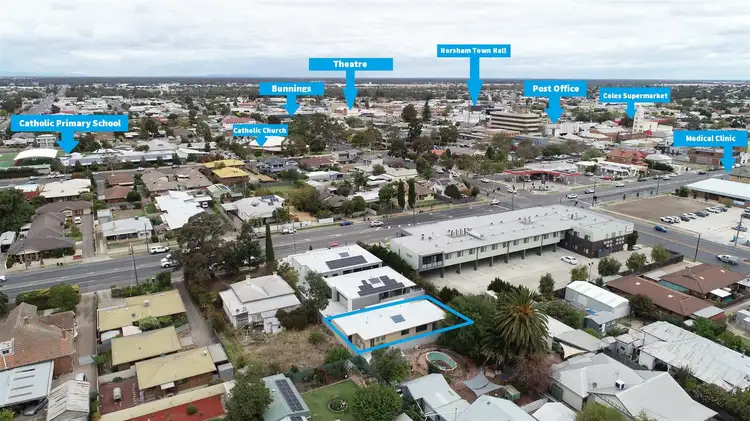 Second view of Homely townhouse listing, 3/116 Baillie Street, Horsham VIC 3400