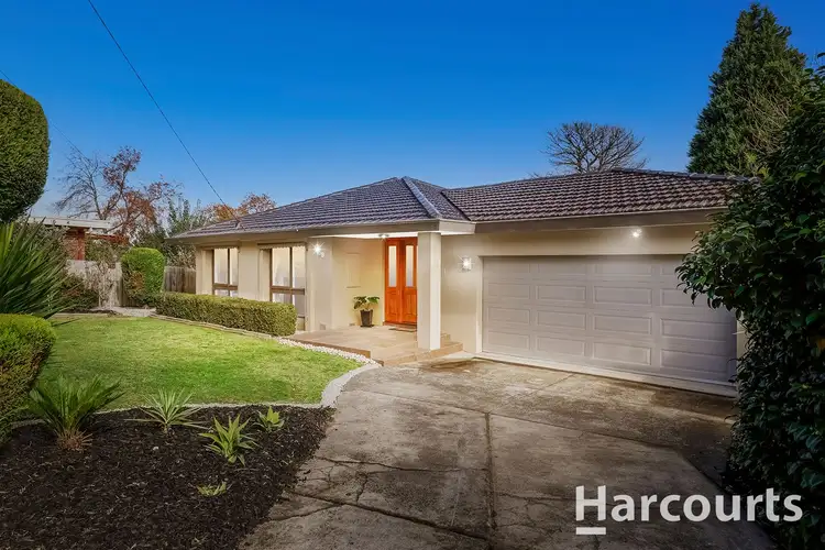 Main view of Homely house listing, 2 Mawson Court, Vermont VIC 3133