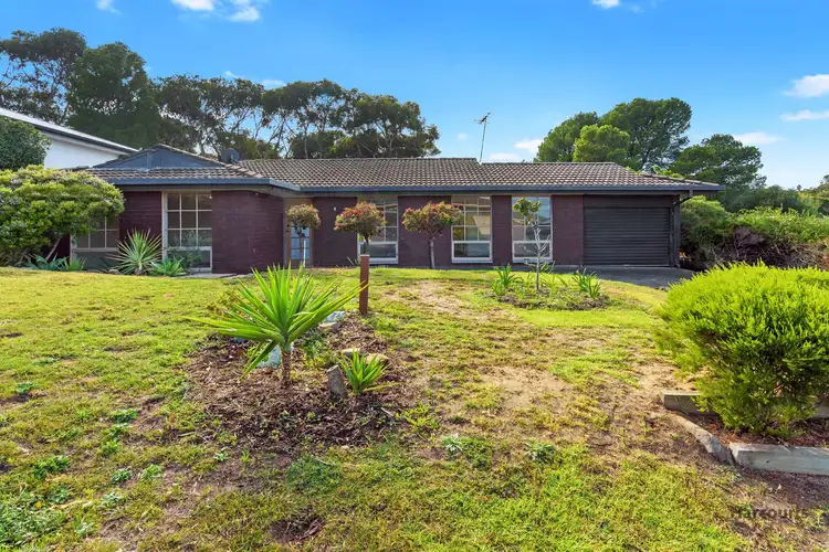 38 Lepena Crescent, Hallett Cove SA 5158