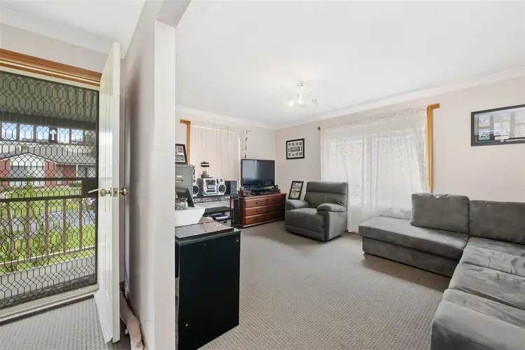 Second view of Homely house listing, 2 Leerama Court, Black Hill VIC 3350