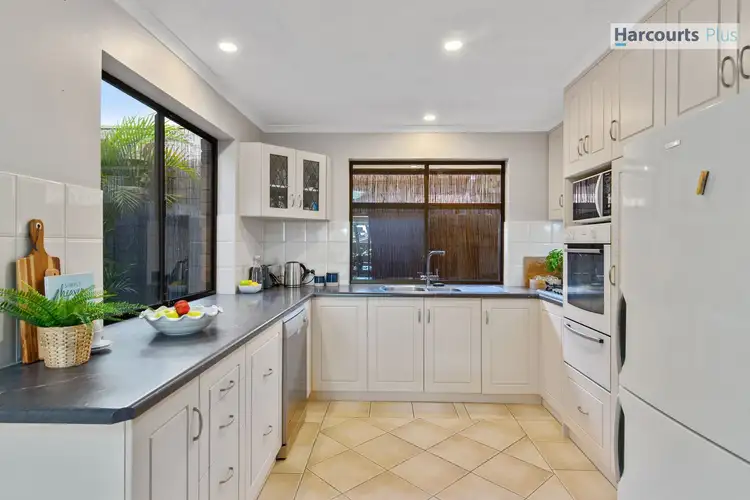 Sixth view of Homely house listing, 5 Anna Court, Hallett Cove SA 5158