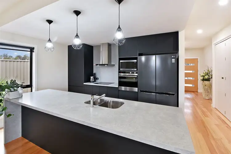 Fourth view of Homely townhouse listing, 2a Ballard Street, Horsham VIC 3400