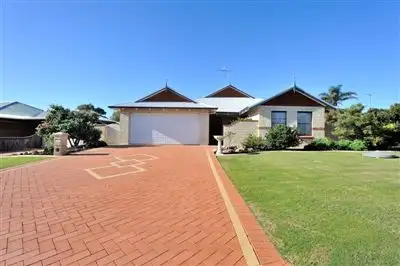 2 Sandra Street, Falcon WA