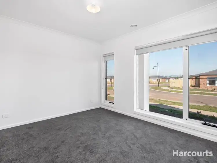Fifth view of Homely house listing, 18 Winslow Crescent, Warragul VIC 3820
