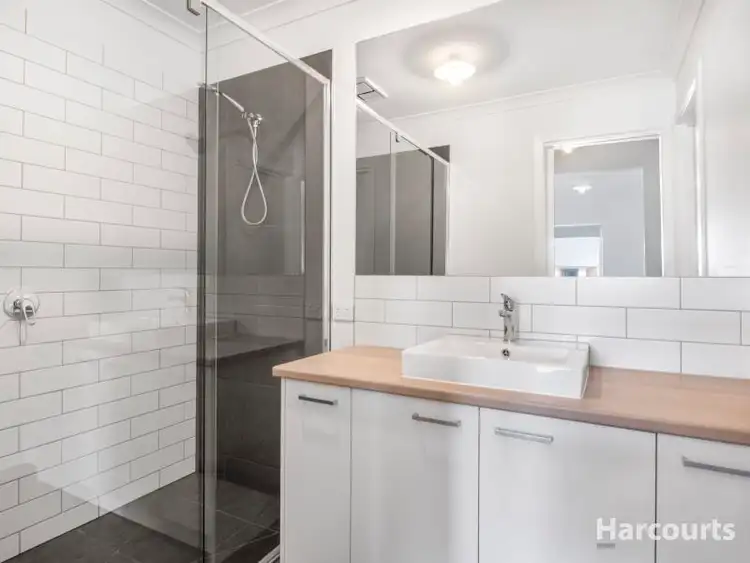 Sixth view of Homely house listing, 18 Winslow Crescent, Warragul VIC 3820