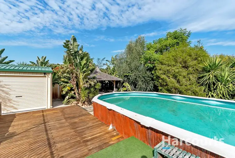 9 Currajong Crescent, Craigie WA 6025