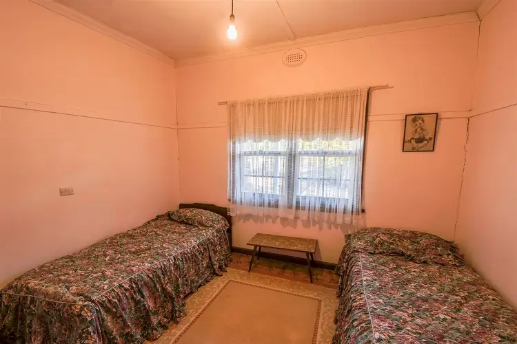 Fifth view of Homely house listing, 4-6 Pryors Road, Horsham VIC 3400