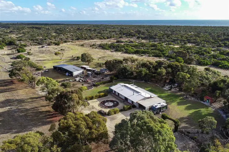 18534 Princes Highway, Kingston Se SA 5275