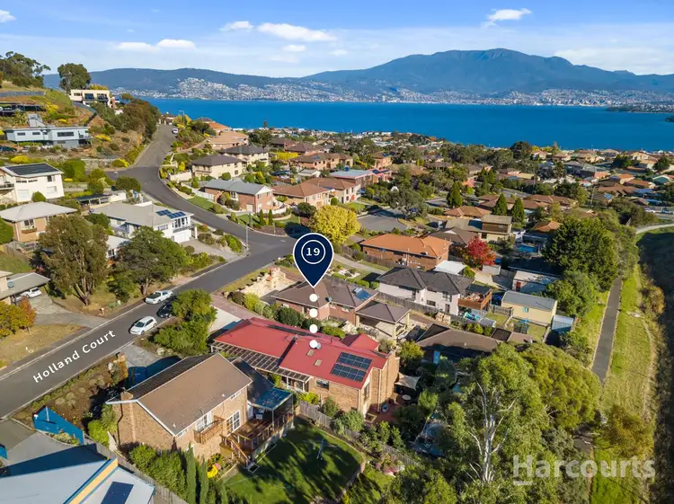 19 Holland Court, Howrah TAS 7018