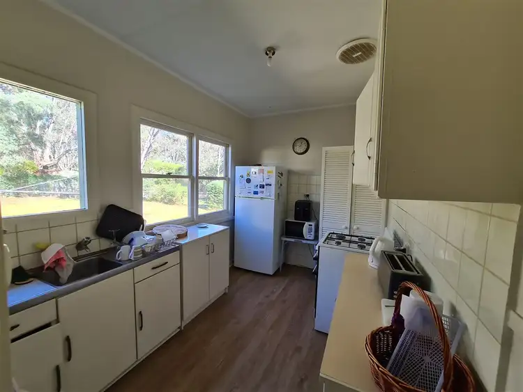 Fifth view of Homely house listing, 28 Thom Street, Alexandra VIC 3714
