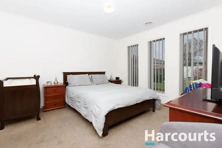 Third view of Homely house listing, 7 Casuggan Court, Hallam VIC 3803