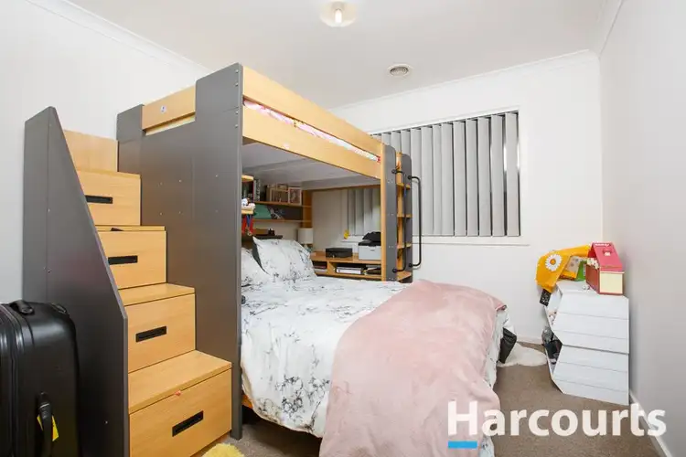 Fifth view of Homely house listing, 7 Casuggan Court, Hallam VIC 3803