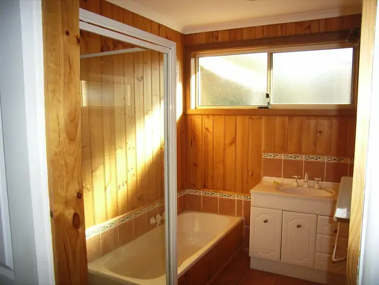 Fifth view of Homely house listing, 20 Henley Street, Lindisfarne TAS 7015