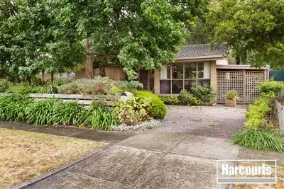 8 Spring Street, Hastings VIC