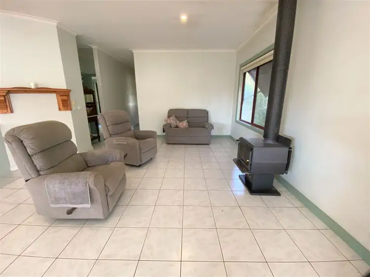 Fifth view of Homely house listing, 105 Cooper Street, Alexandra VIC 3714