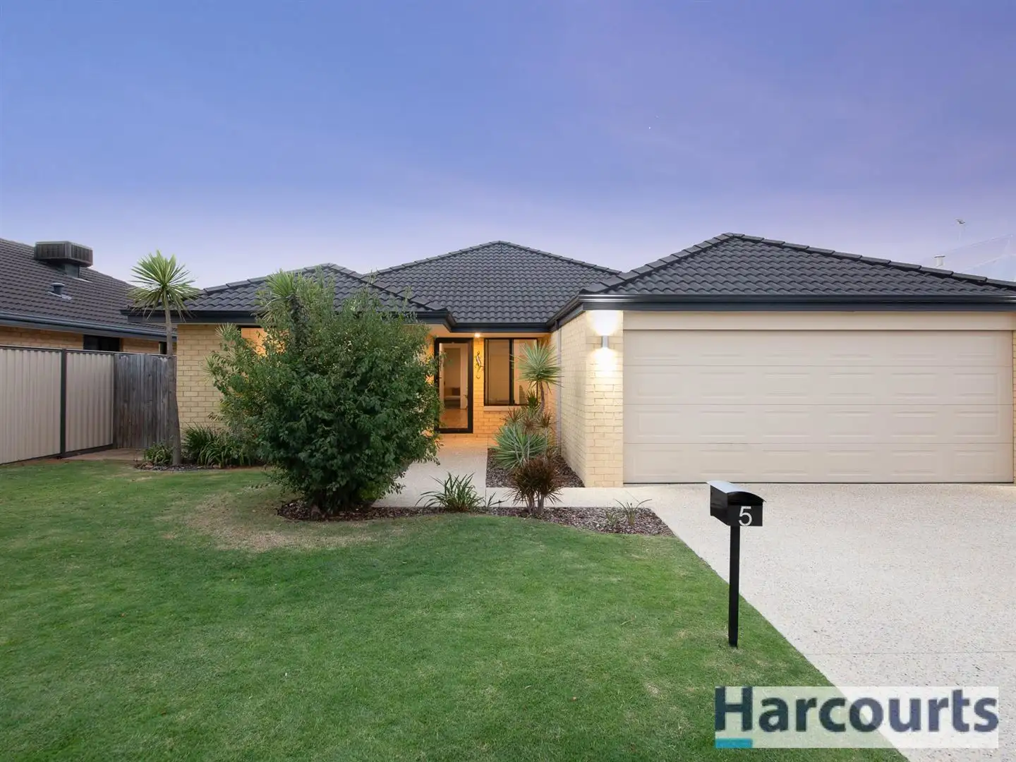 Main view of Homely house listing, 5 Hidcote Turn, Aubin Grove WA 6164