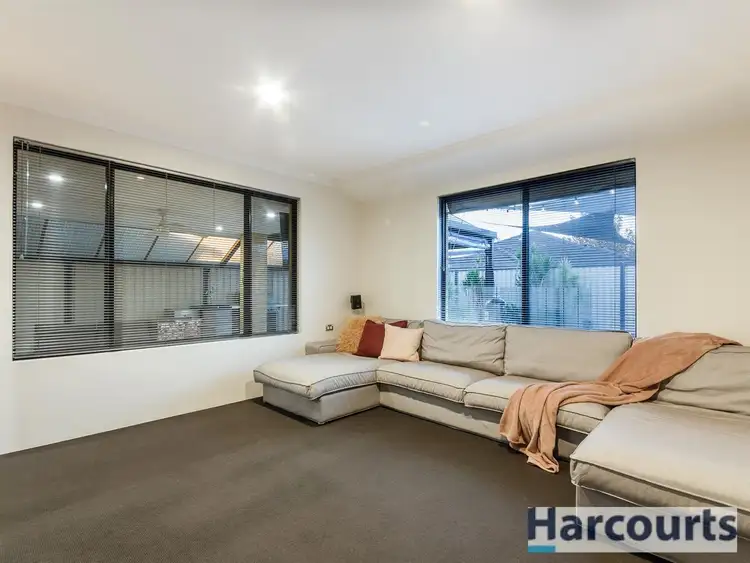 Fifth view of Homely house listing, 5 Hidcote Turn, Aubin Grove WA 6164