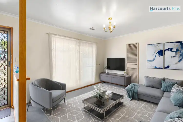 Second view of Homely house listing, 6 Emmanuel Court, Christie Downs SA 5164