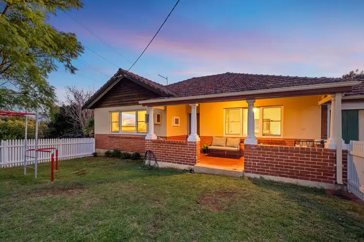 5 Bailey Street, Hamilton Hill WA 6163
