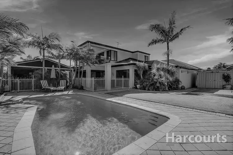 21 Lilly Pilly Lookout, Halls Head WA 6210