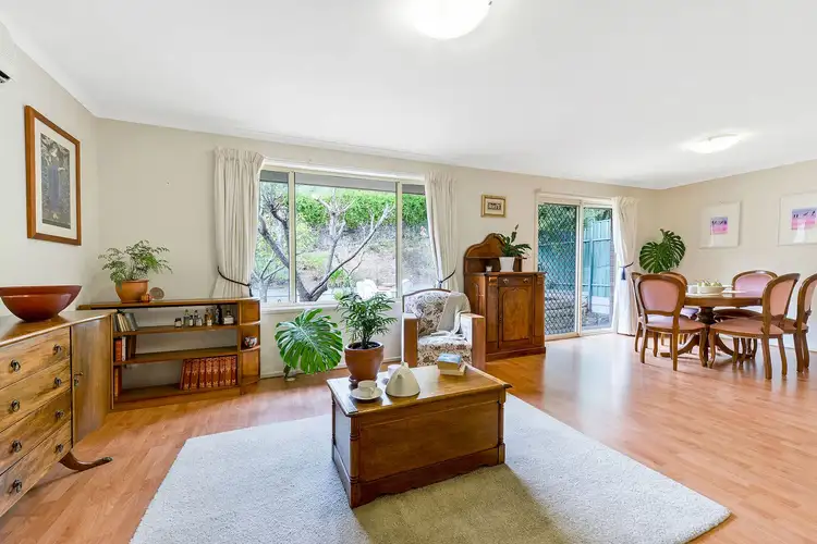 9 Meadowvale Road