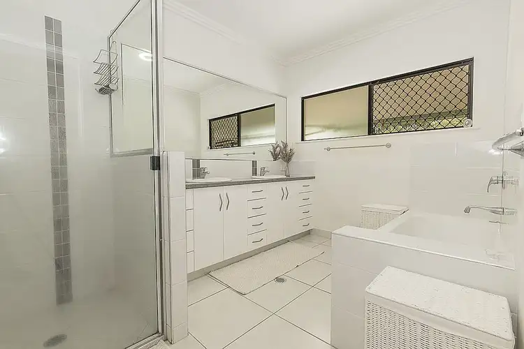 19 Salamander Street, Bluewater QLD 4818