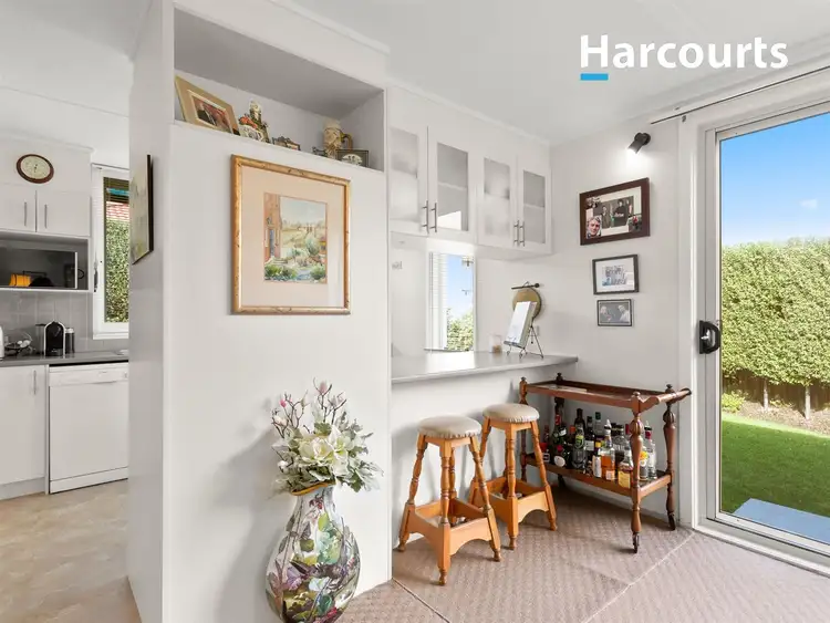 Fourth view of Homely unit listing, 2/108 Hillcrest Road, Frankston VIC 3199