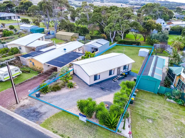 Second view of Homely house listing, 8 Manly Grove, Hayborough SA 5211