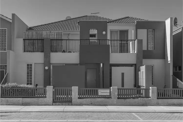 4/14 Cottage Street, Mandurah WA 6210