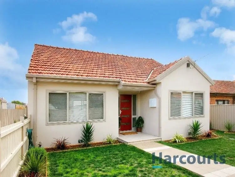 Main view of Homely villa listing, 1/21 Hazel Grove, Pascoe Vale VIC 3044