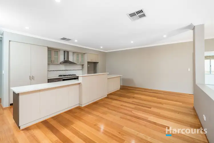 Sixth view of Homely house listing, 43 Labianca Vista, Carramar WA 6031