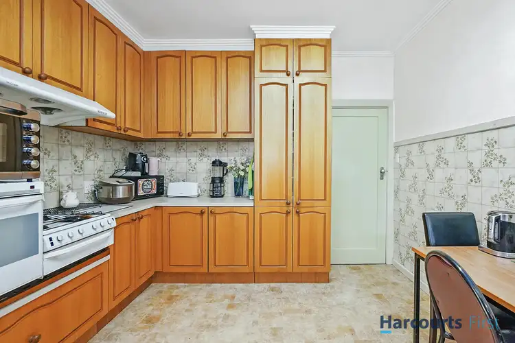 Fifth view of Homely house listing, 302/665 Moylan Street, Bentleigh East VIC 3165