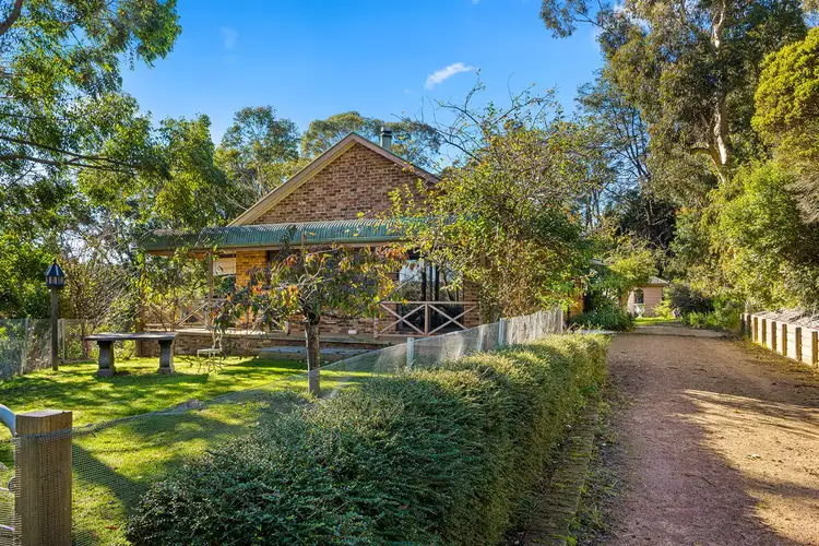 10 Lynne Close, Bundanoon NSW 2578