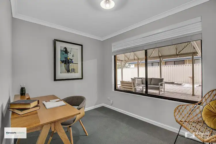 Seventh view of Homely house listing, 18 Liddington Rise, Leda WA 6170