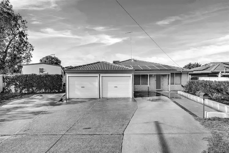 3 Volga Place, Greenfields WA 6210