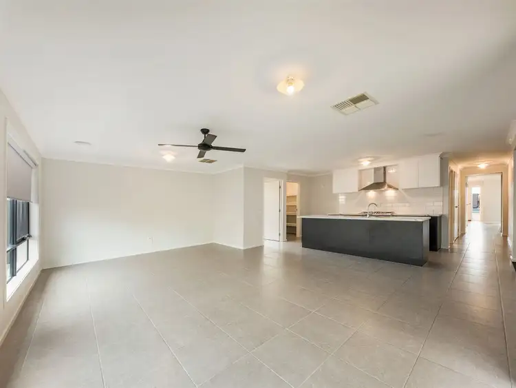 Fifth view of Homely house listing, 6 Tussock Court, Wangaratta VIC 3677