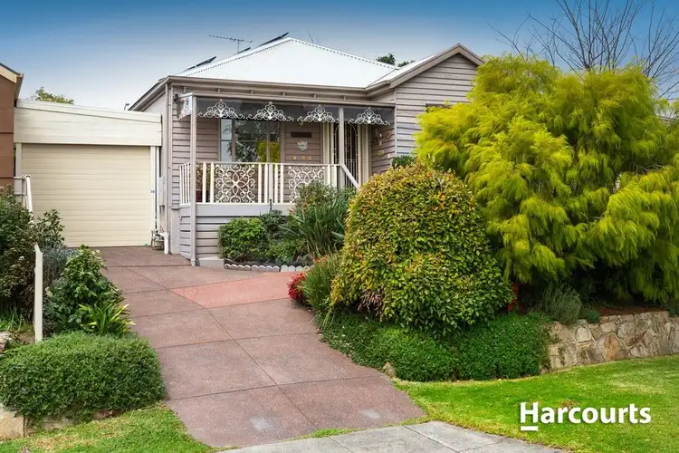 26 Allunga Parade, Berwick VIC 3806