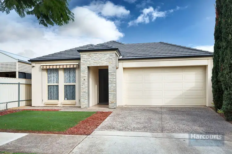 30 Pioneer Street, Seaton SA 5023
