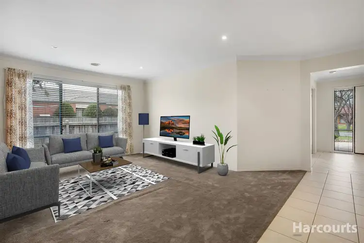 Fourth view of Homely house listing, 8 St Vincent Place, Berwick VIC 3806
