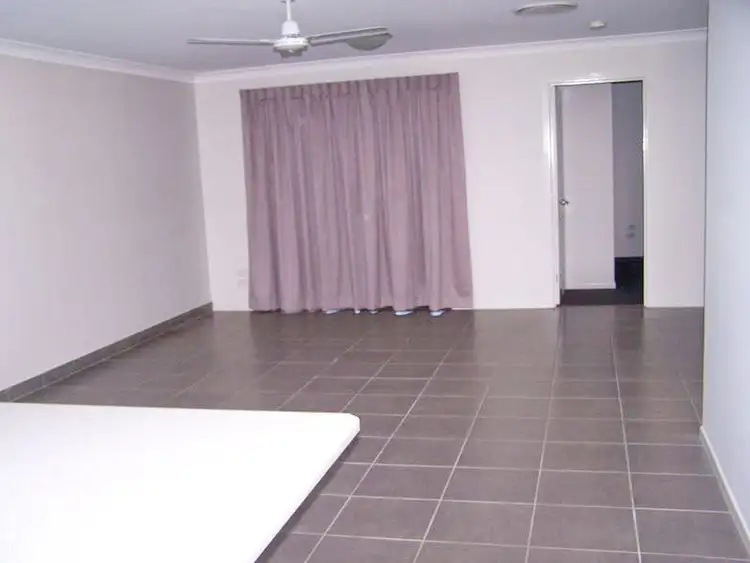 Sixth view of Homely unit listing, 1/4 Luscombe Street, Chinchilla QLD 4413