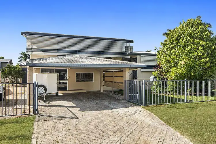 10 Quandong Street, Currajong QLD 4812