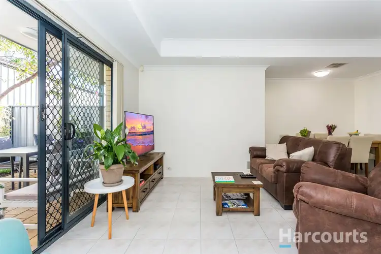 Sixth view of Homely unit listing, 3/10 Davey Street, Mandurah WA 6210