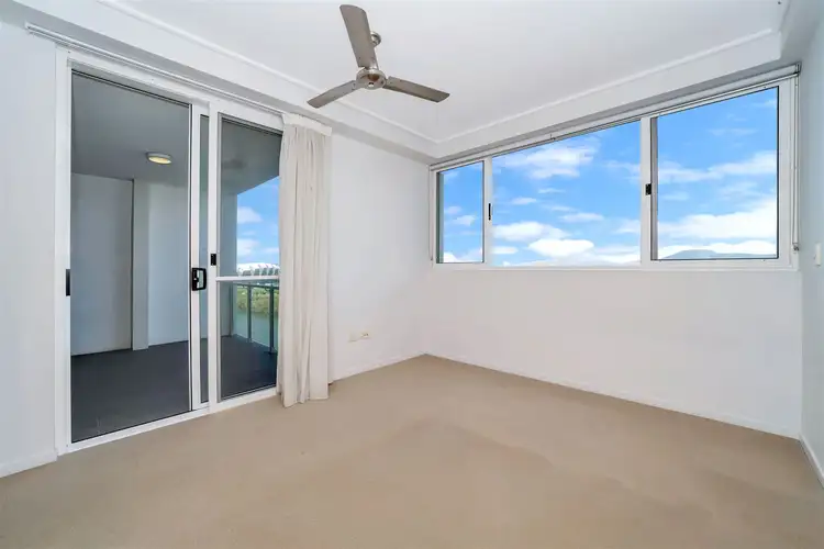 Sixth view of Homely apartment listing, 71/2-4 Kingsway Place, Townsville QLD 4810