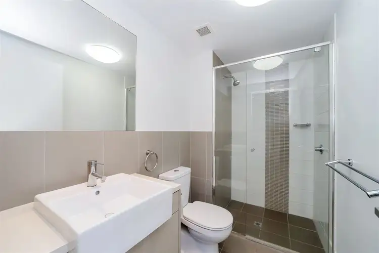 Seventh view of Homely apartment listing, 71/2-4 Kingsway Place, Townsville QLD 4810