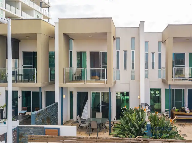 10 Pilla Avenue, New Port SA 5015