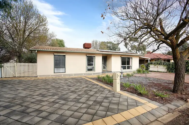 5 Jean Place, Riverton SA 5412