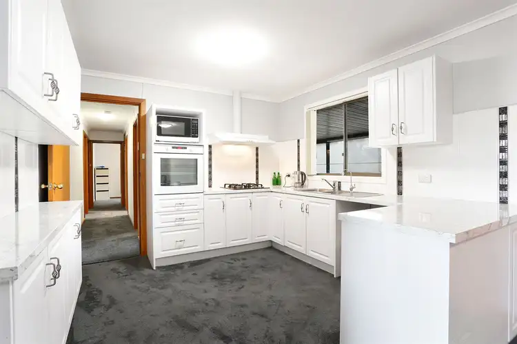 Second view of Homely house listing, 5 Jean Place, Riverton SA 5412